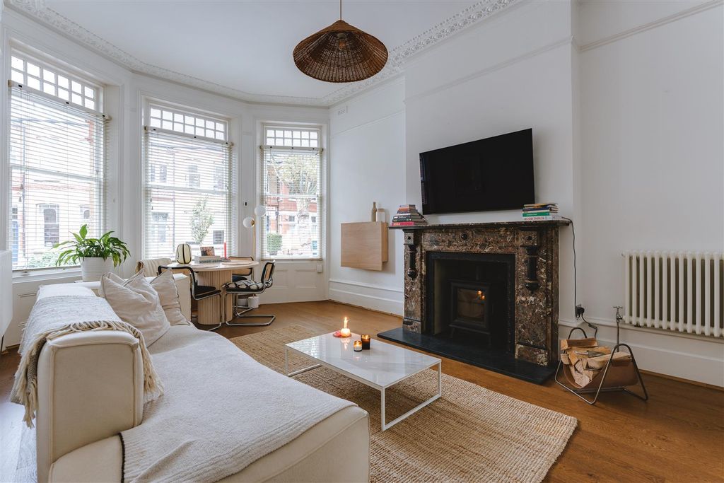 Property photo 2 of 29 Aberdeen_Road-19.Jpg