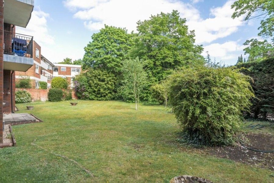 Property photo 2 of 10