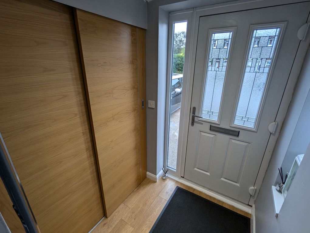 Property photo 3 of 19 Photograph 3