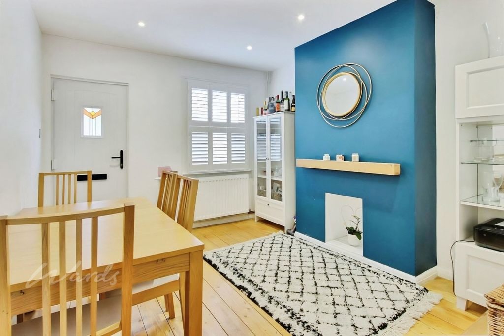 Property photo 2 of 12 Dining