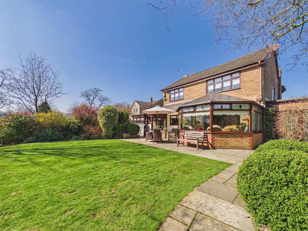 Property photo 3 of 31 Cam05476G0-Pr0148-Still014.Jpg