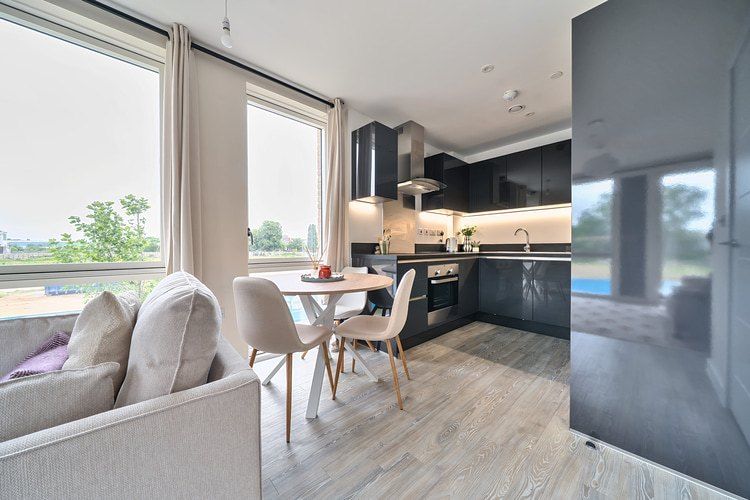 Property photo 3 of 18 1290365 4 6825B2Eb046Ab Arw 1