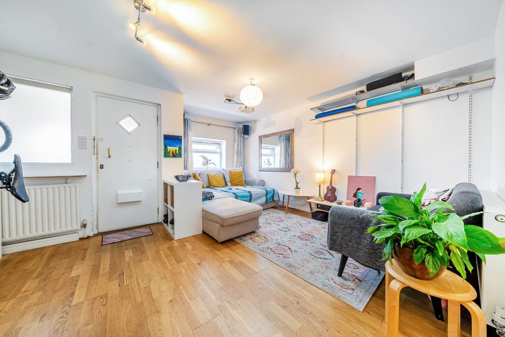 Property photo 3 of 20 1502837-1-6A7F43c...