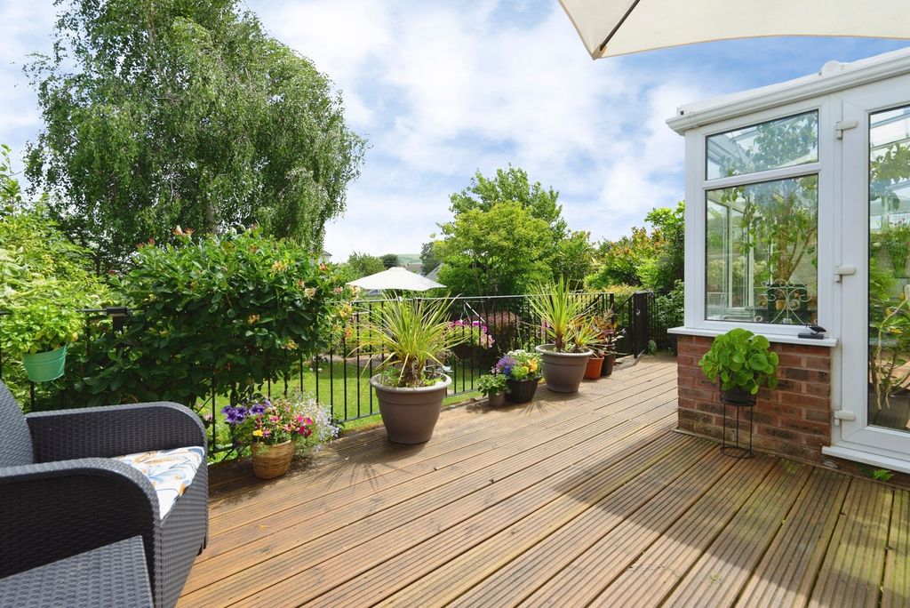 Property photo 1 of 26 Pbox-Img.Jpg