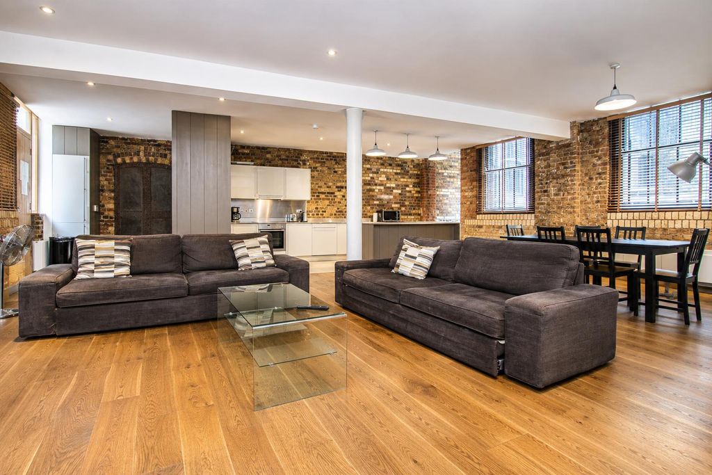 Property photo 1 of 24 B.Png