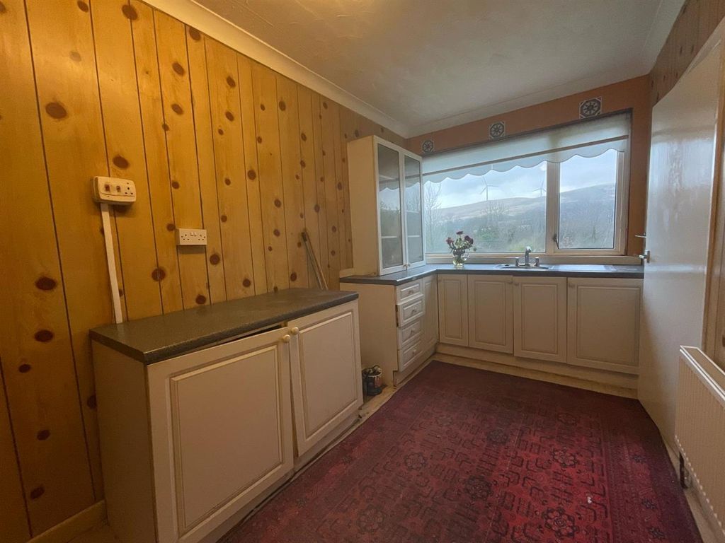 Property photo 3 of 15 2.Jpg