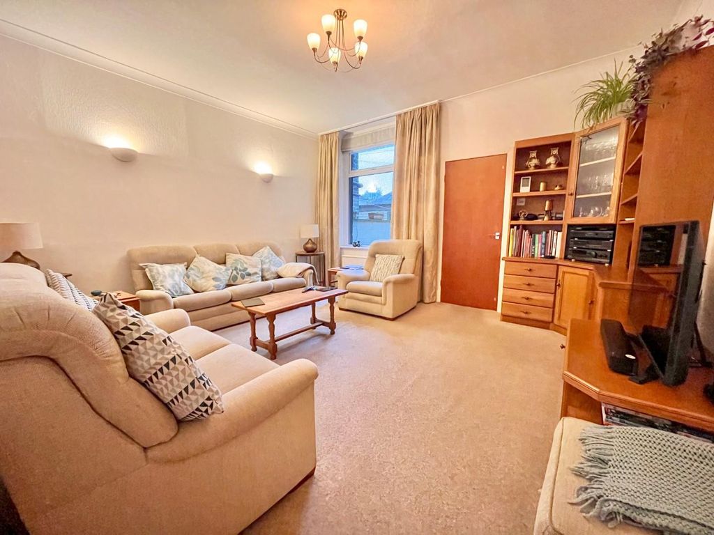 Property photo 2 of 16 Img_3376.Jpg