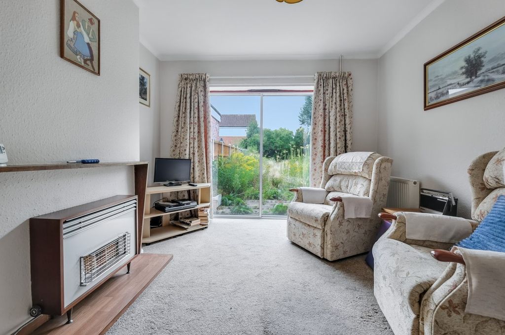 Property photo 3 of 13