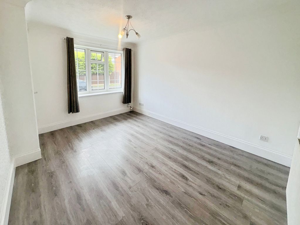 Property photo 2 of 12 3c0Da398-Img_4133