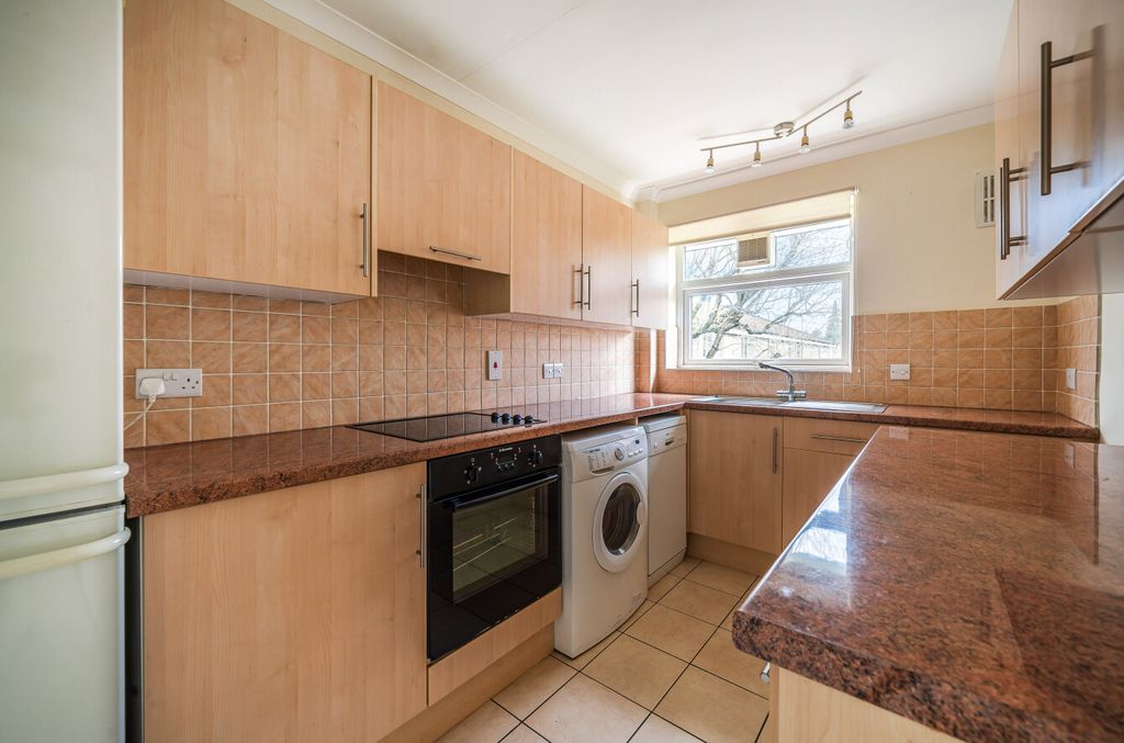 Property photo 3 of 15 Picture 3