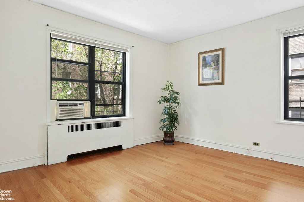 Property photo 3 of 5 <Alttext/>
