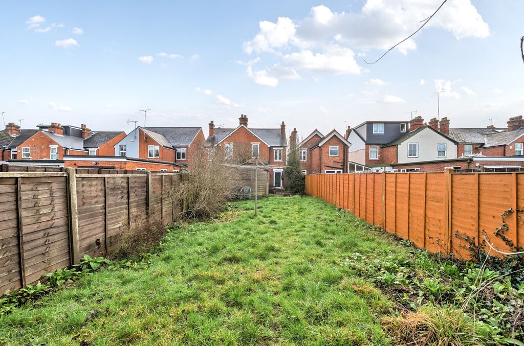 Property photo 2 of 18 1409107-5-6989Bab...