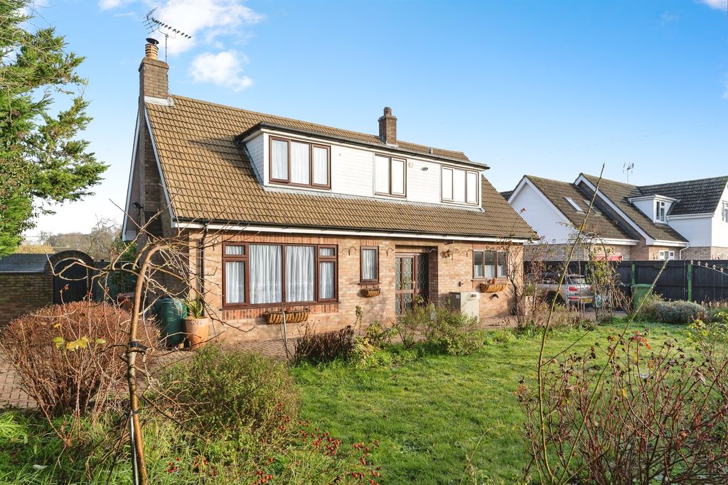 Property photo 1 of 20