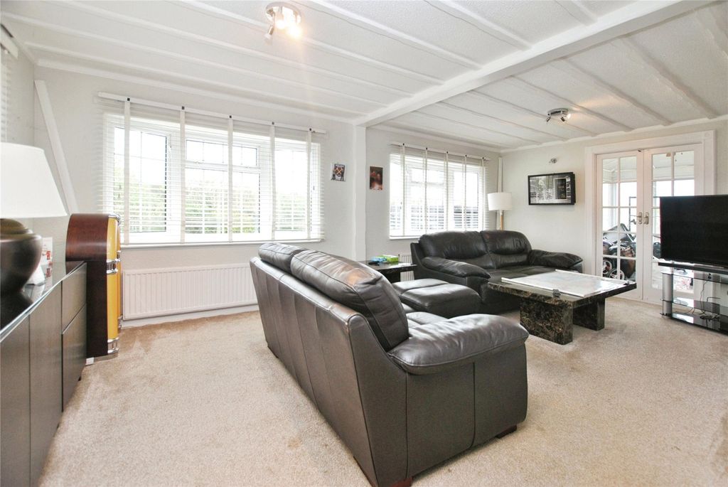 Property photo 2 of 7 Picture No. 03