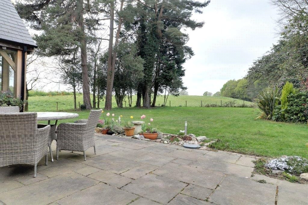 Property photo 3 of 22 Picture No. 06