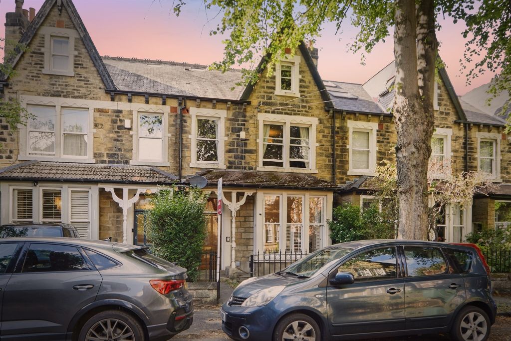 Property photo 1 of 16