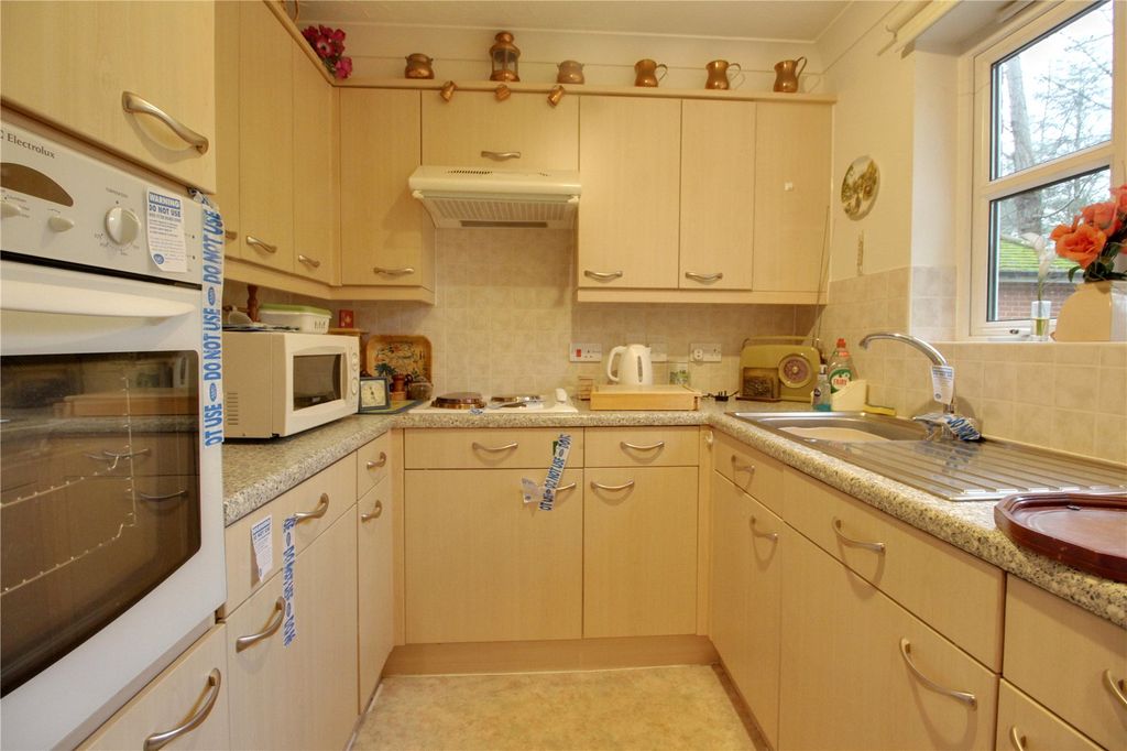 Property photo 3 of 9 Picture No. 09