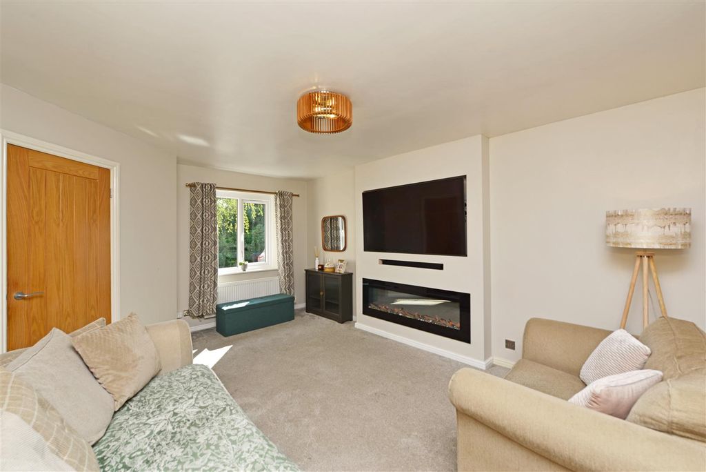 Property photo 2 of 24 Living Room: