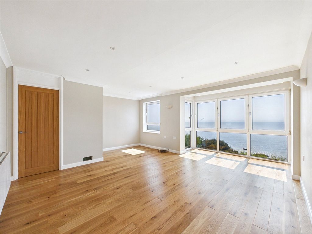 Property photo 1 of 11 Picture No. 03