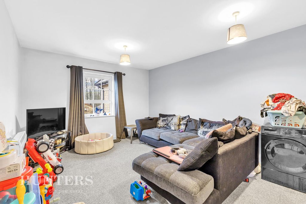 Property photo 2 of 15 Living Room