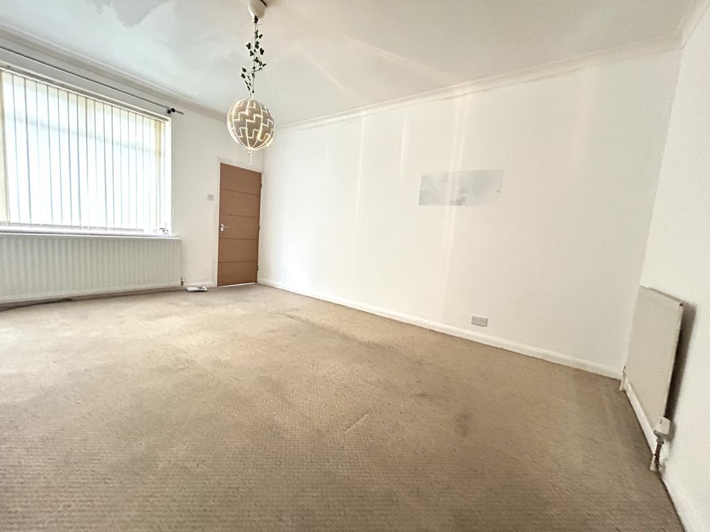 Property photo 2 of 12 Img_1587