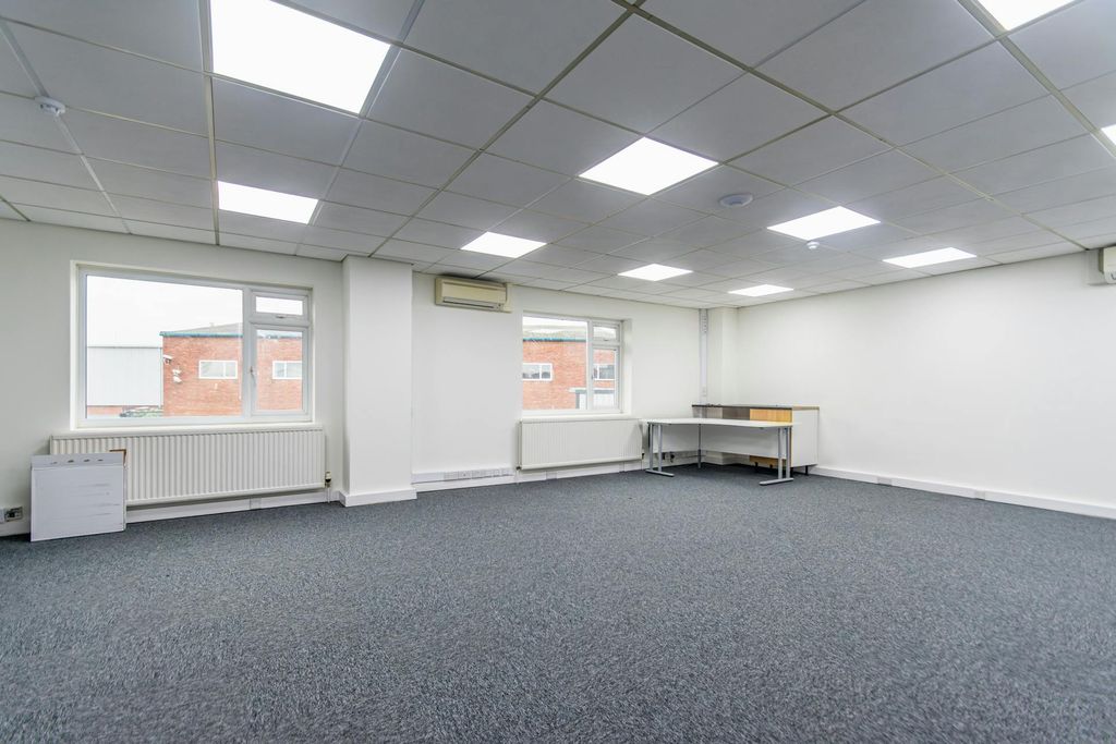 Property photo 2 of 5 4.Jpg