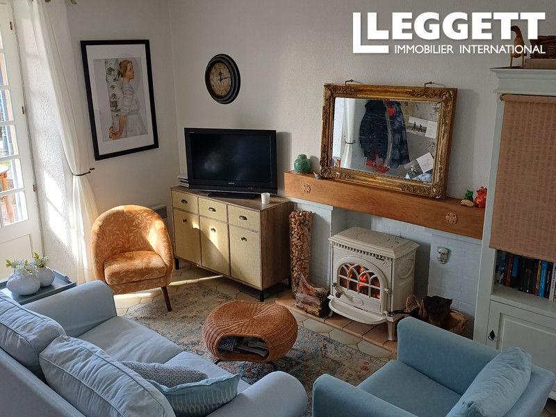 Property photo 3 of 9