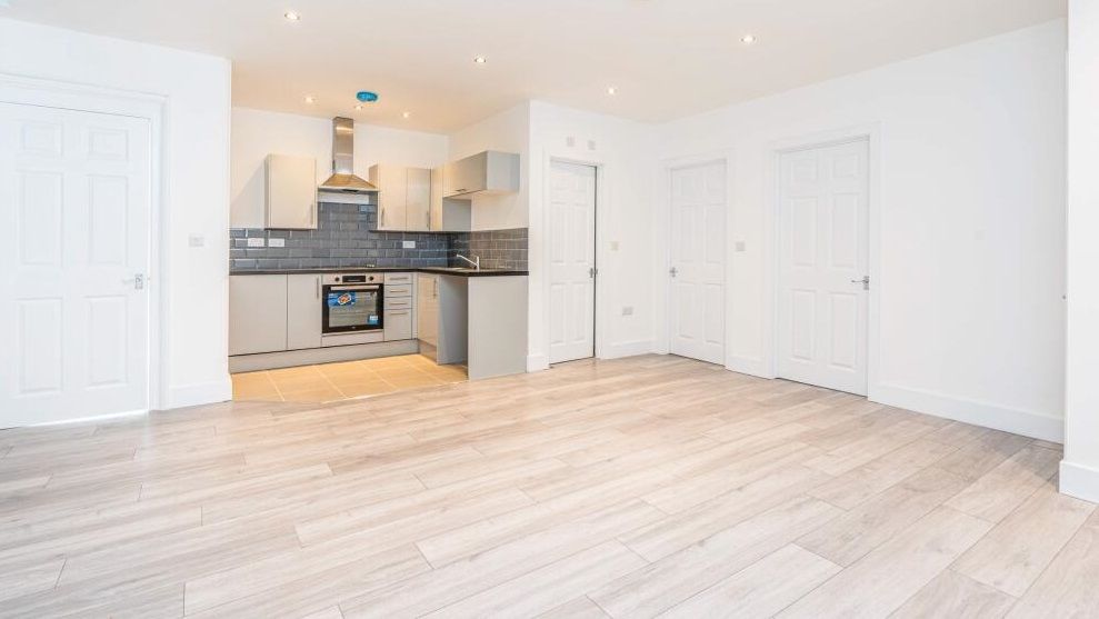 Property photo 1 of 9 Images