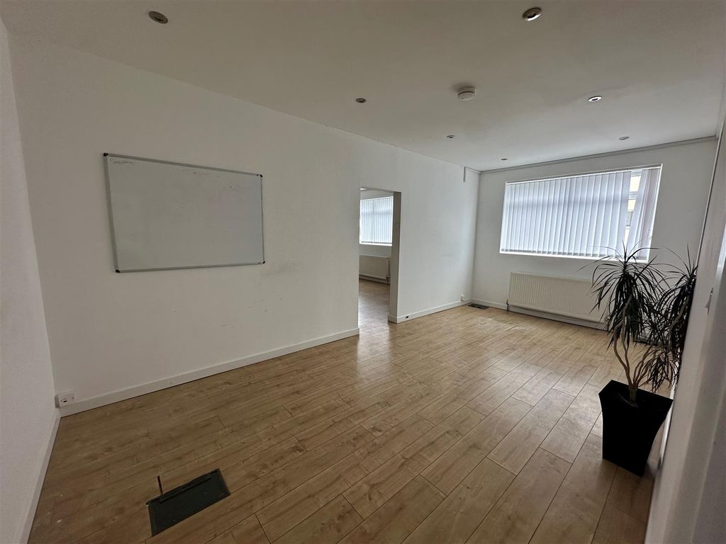 Property photo 1 of 5 Office3.Jpg