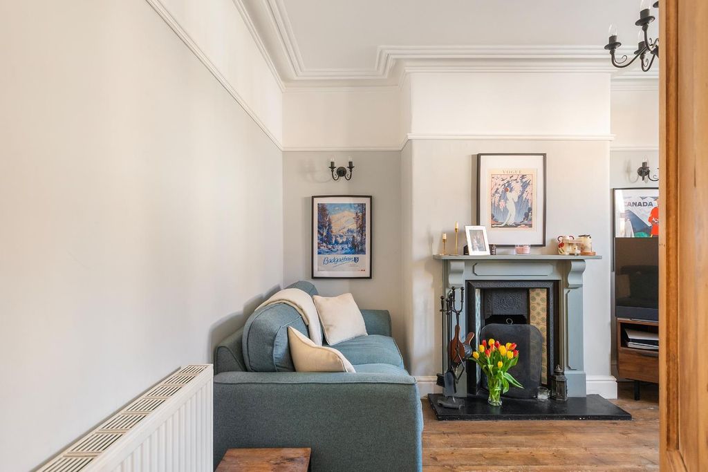 Property photo 1 of 28 4D4Rhd - Living Room C.Jpg