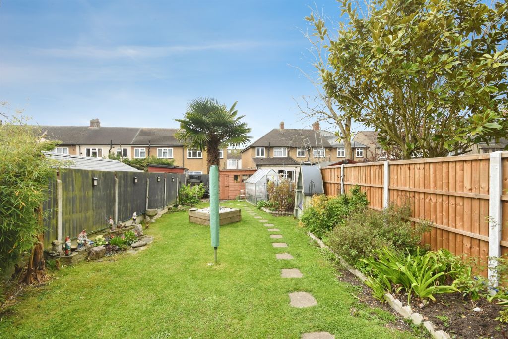 Property photo 2 of 20