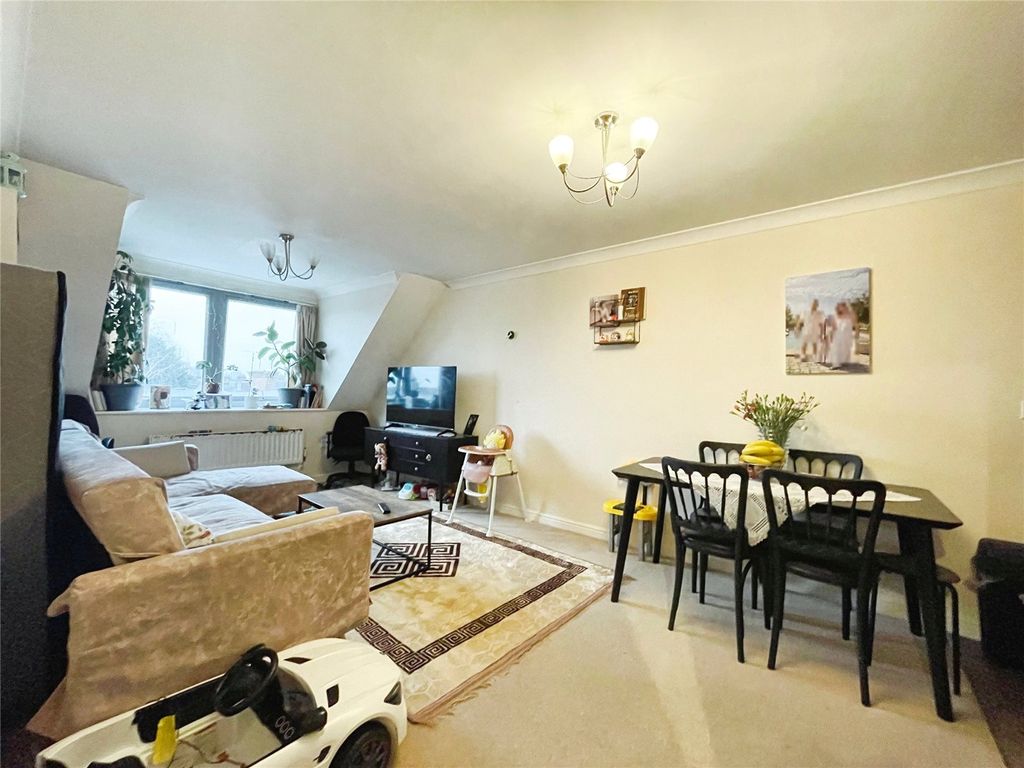 Property photo 3 of 6 Picture No. 03