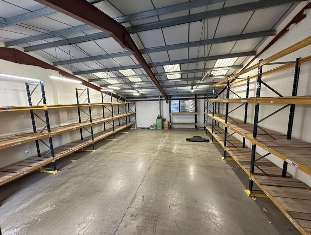 Property photo 2 of 12 Photo 14