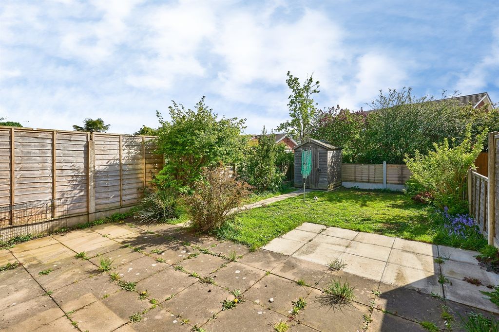 Property photo 2 of 12