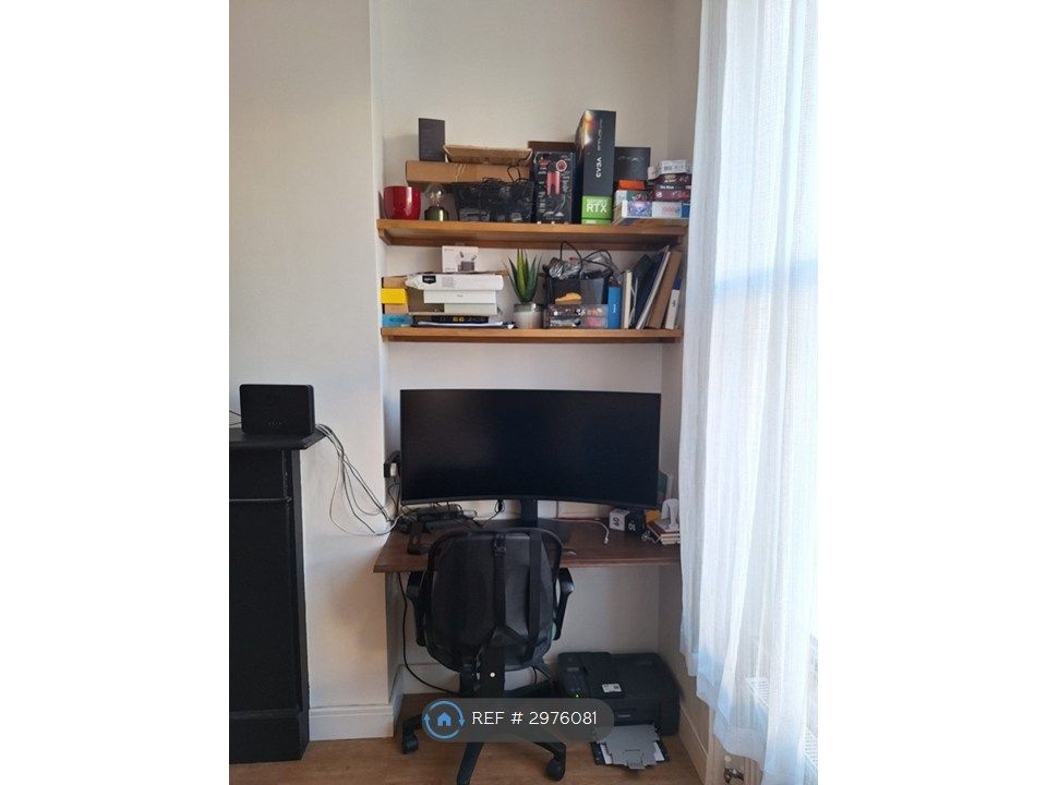 Property photo 3 of 11 Work Corner In Main Living Space