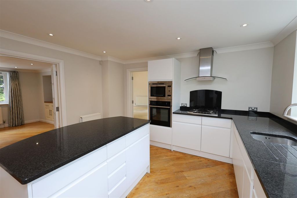 Property photo 2 of 41 Kitchen