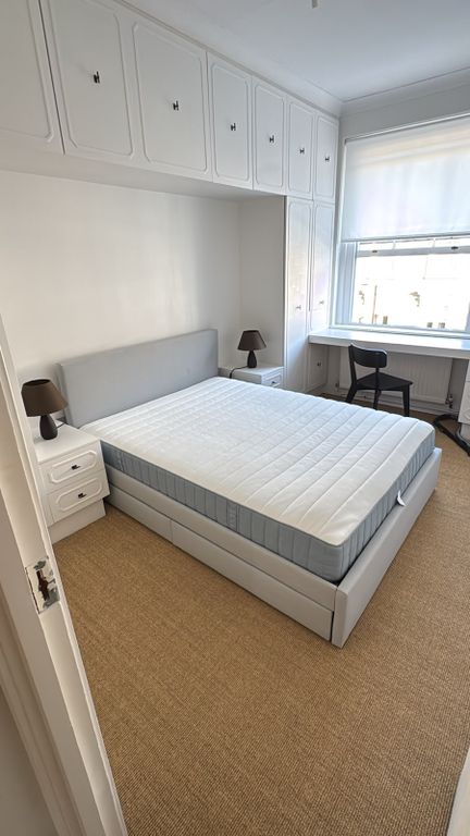 Property photo 3 of 11 Bedroom