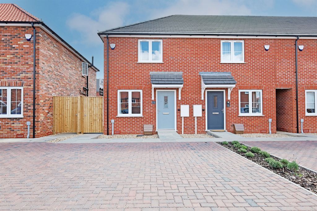 Property photo 1 of 19 (Main)