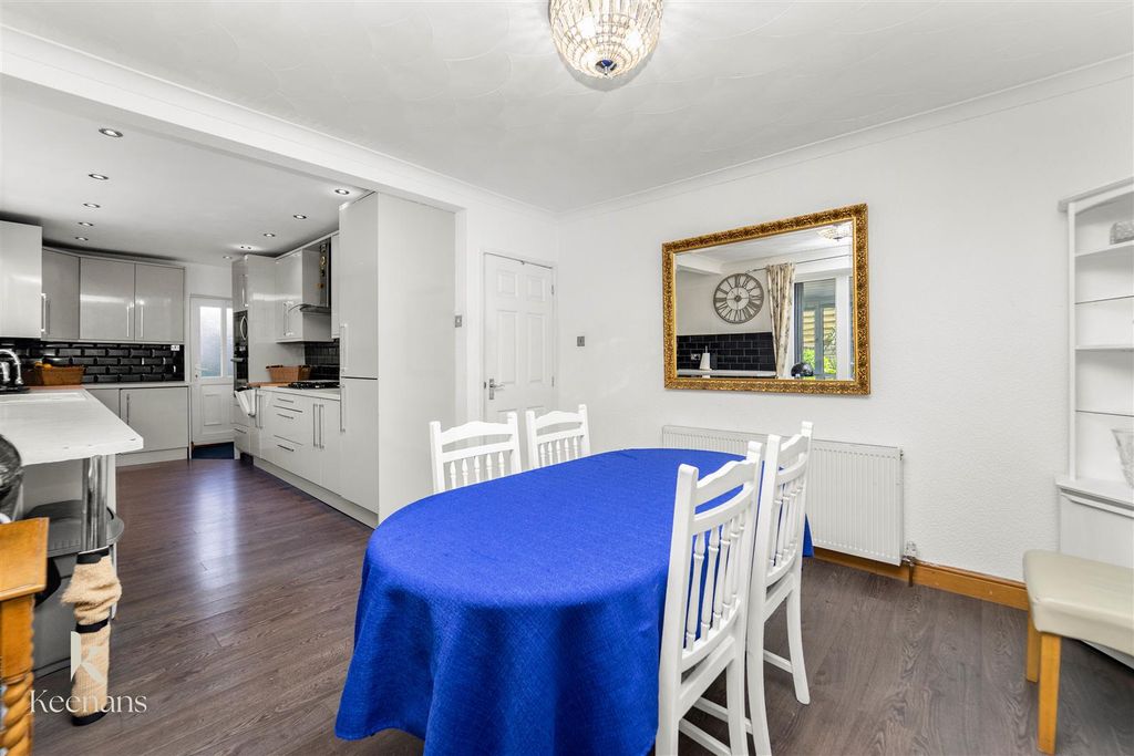Property photo 3 of 48 3.Jpg