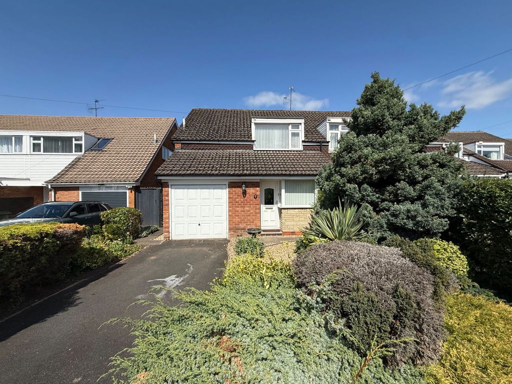 Property photo 1 of 18