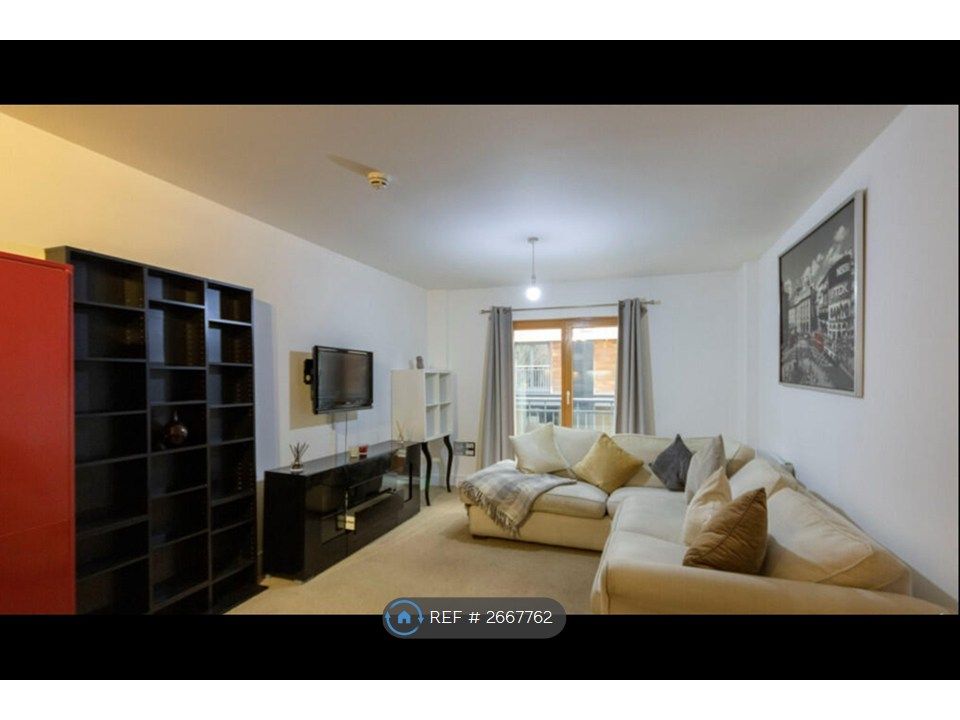 Property photo 3 of 12