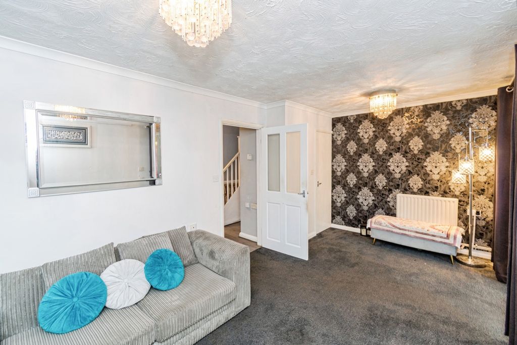 Property photo 2 of 14 Pbox-Img.Jpg