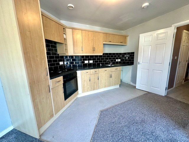 Property photo 1 of 16 Picture No. 30