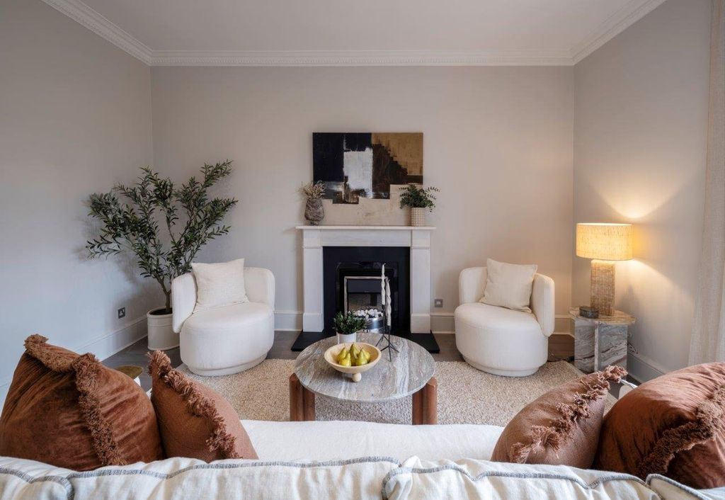 Property photo 3 of 10 Picture No. 35