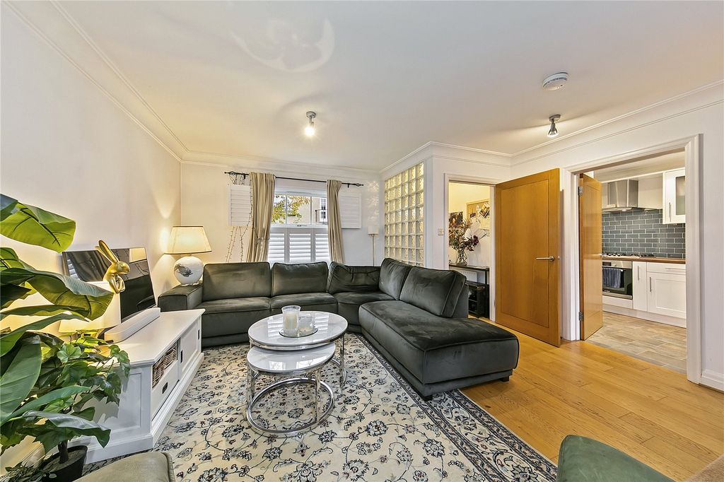 Property photo 2 of 16 Picture No. 02