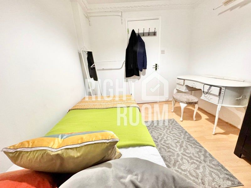 Property photo 3 of 5