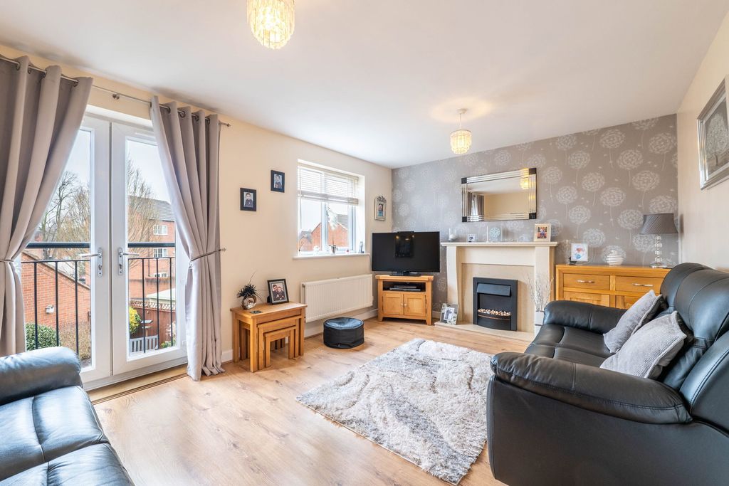 Property photo 3 of 20