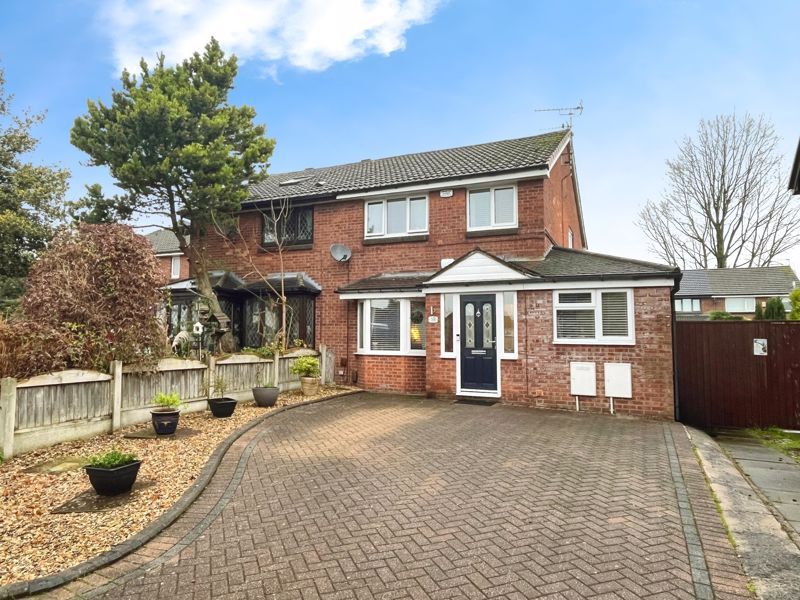 Property photo 1 of 18 Front External