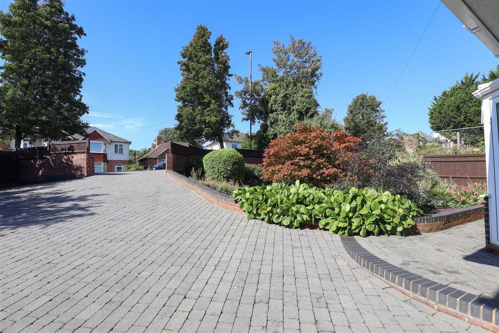 Property photo 2 of 21 Img_0481.Jpg