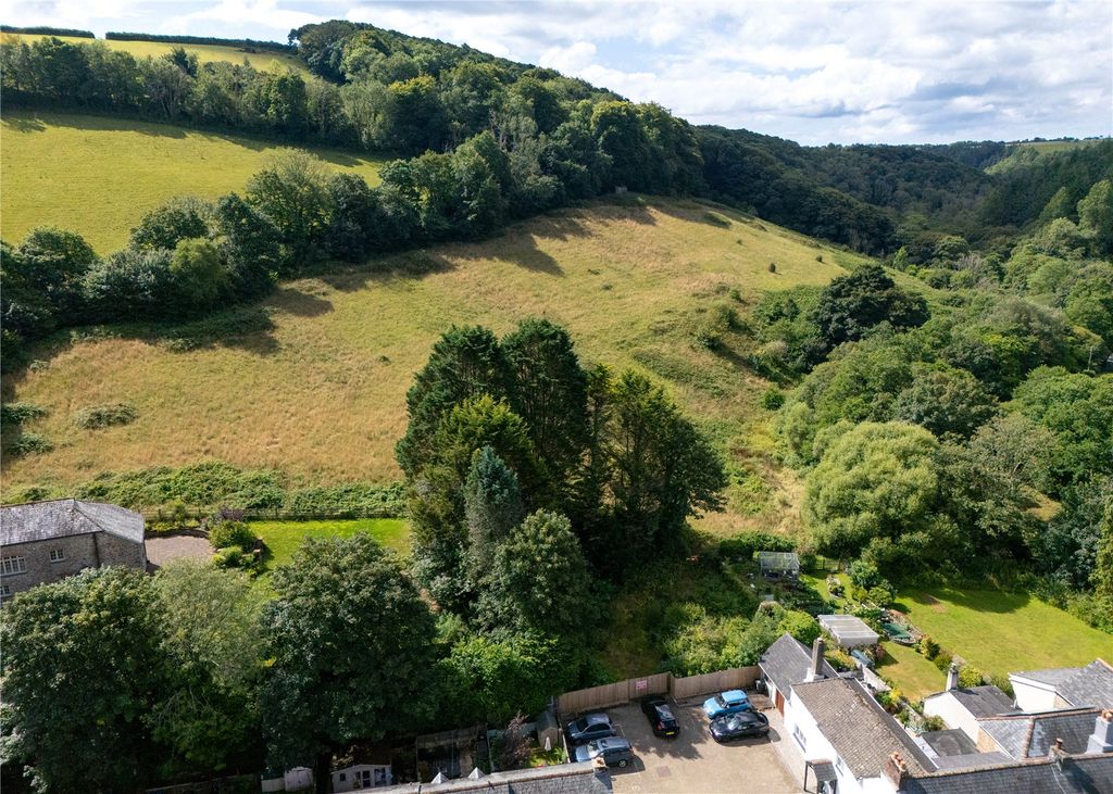 Property photo 3 of 9 Picture No. 04